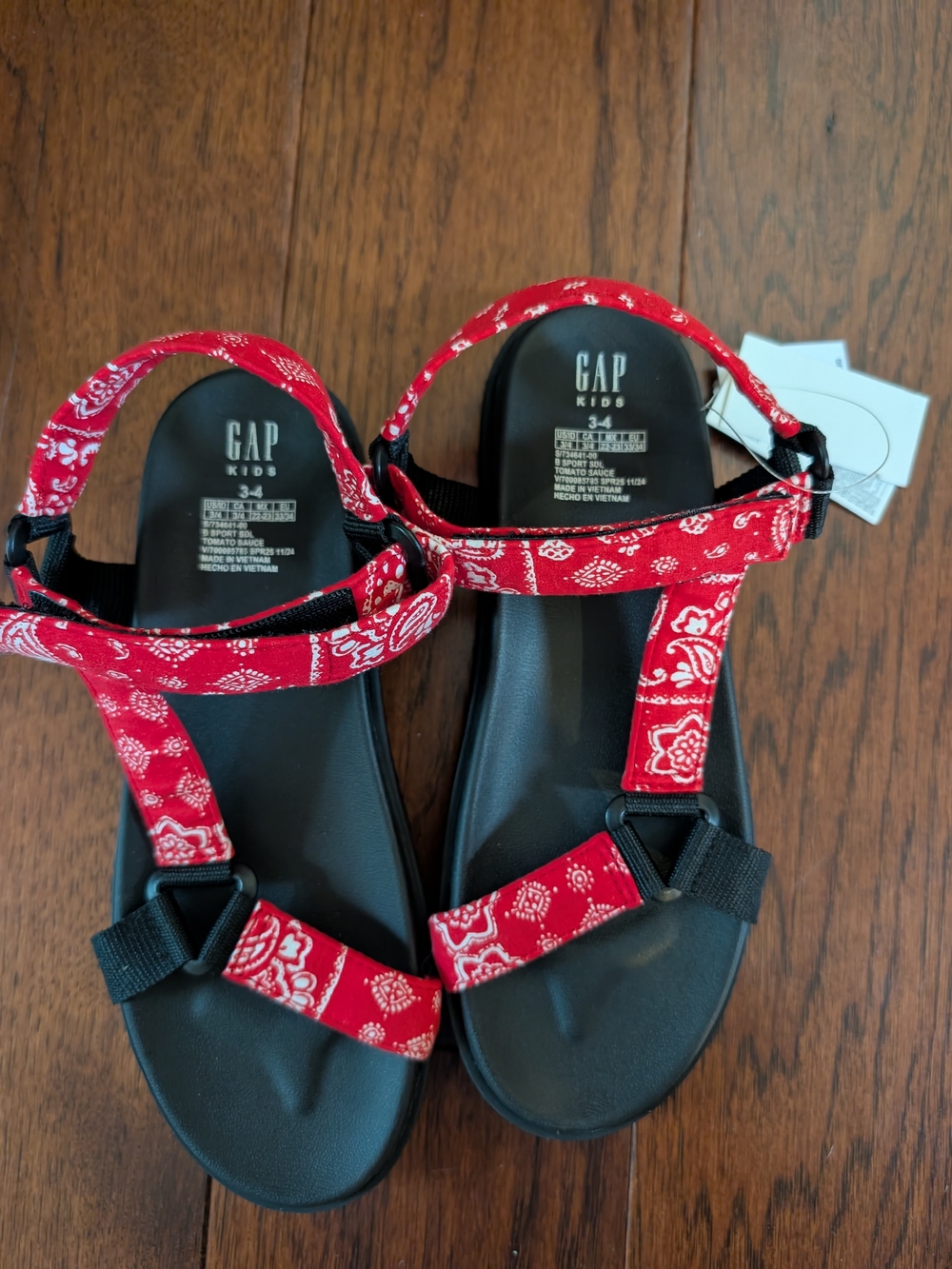 GAP Kids Red Bandana-Print Strap Sandals NWT